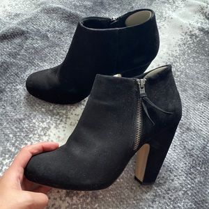 Black madden girl bootie heels